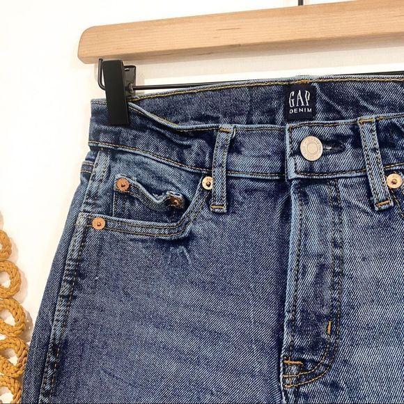 Y2K Gap Slim Straight Vintage Classic Mom Jeans Mid rise medium acid wash - Picture 4 of 10